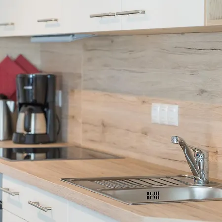 Haus Waldidyll, Meeresrauschen *