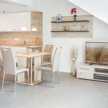 Haus Waldidyll, Meeresrauschen Apartment Sellin (Rugen)
